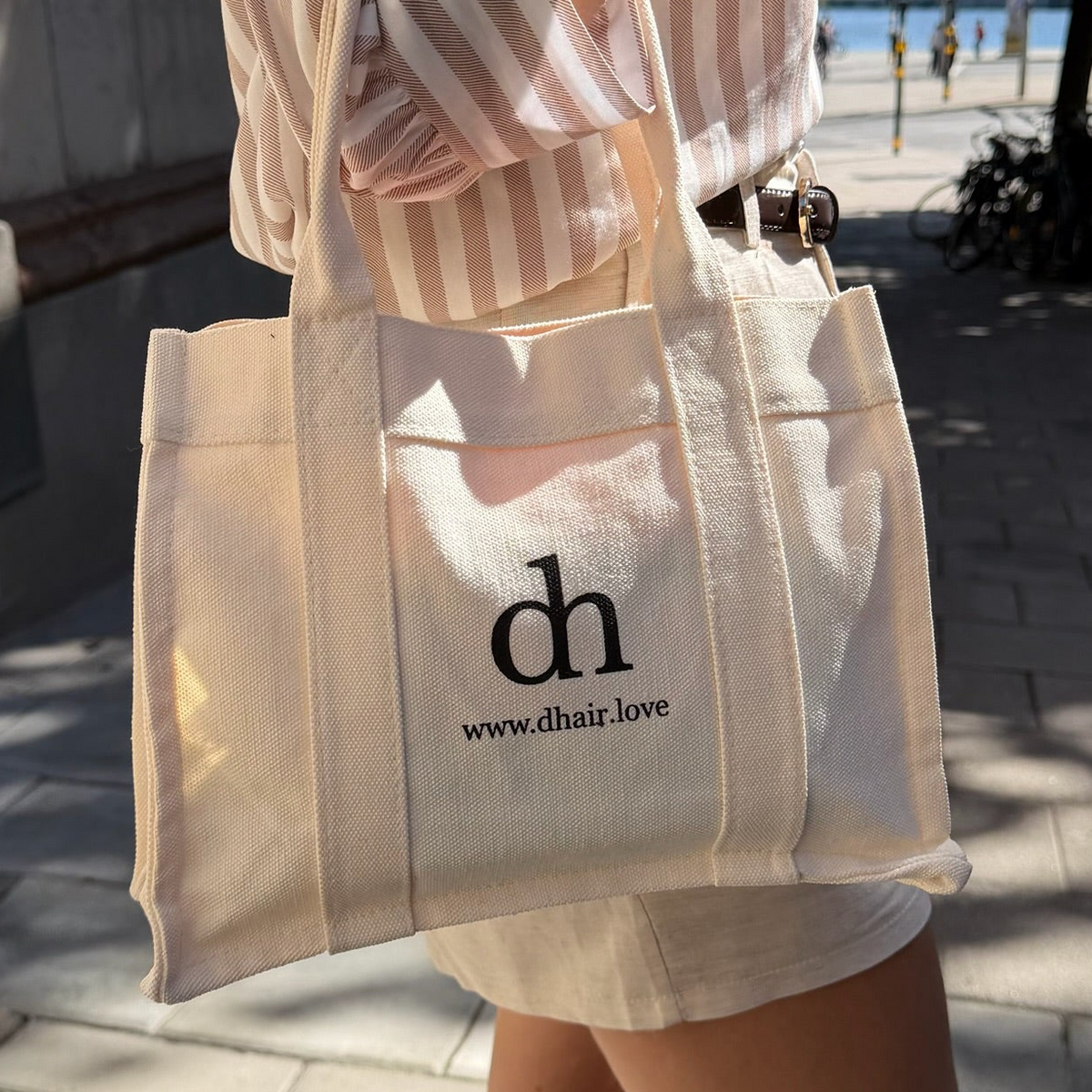 dh CANVAS TOTE BAG