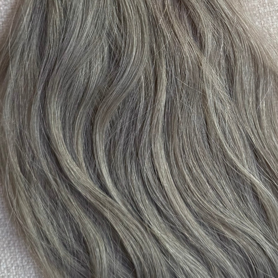 8A - WAVY LIGHT ASH BROWN