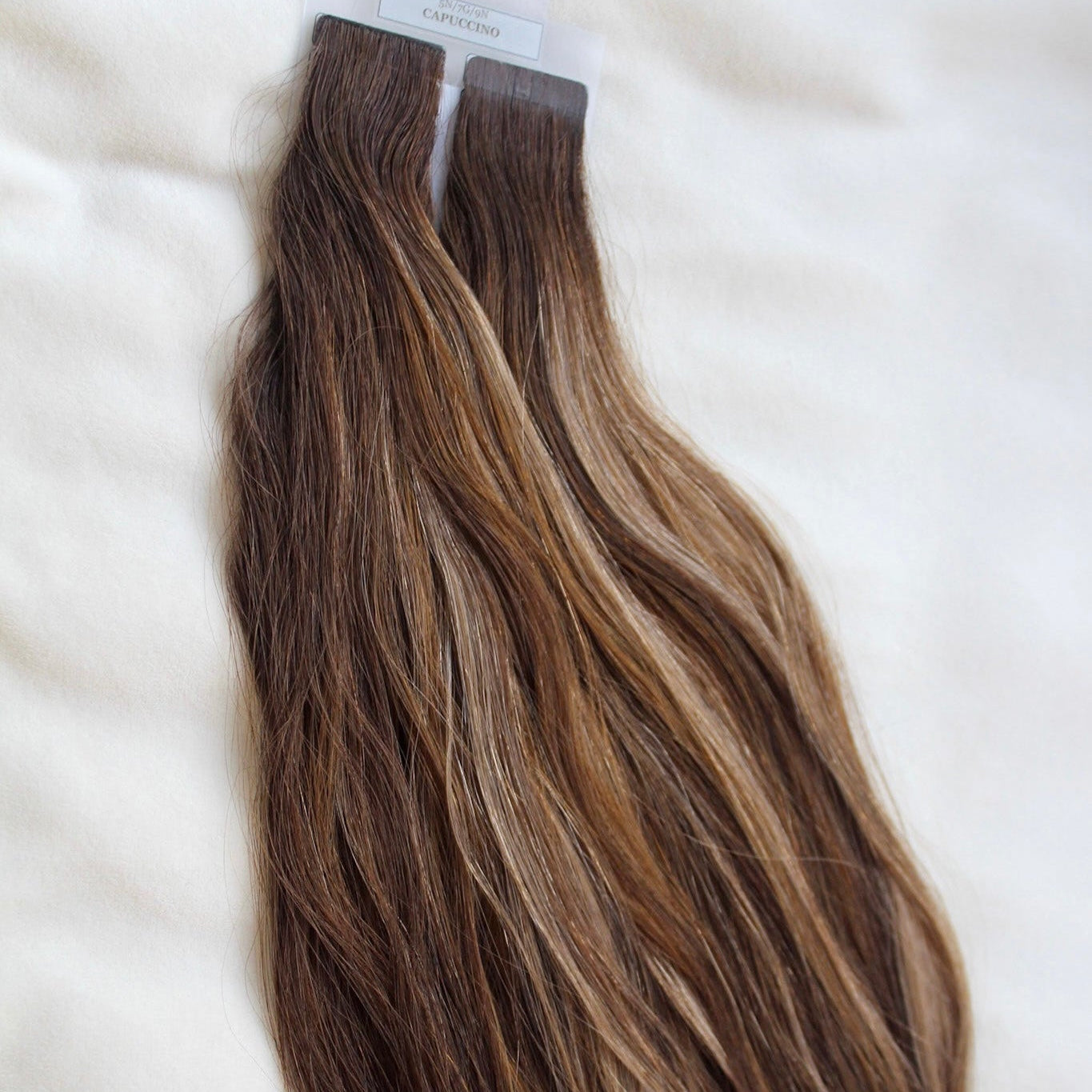 WAVY CAPUCCINO BALAYAGE