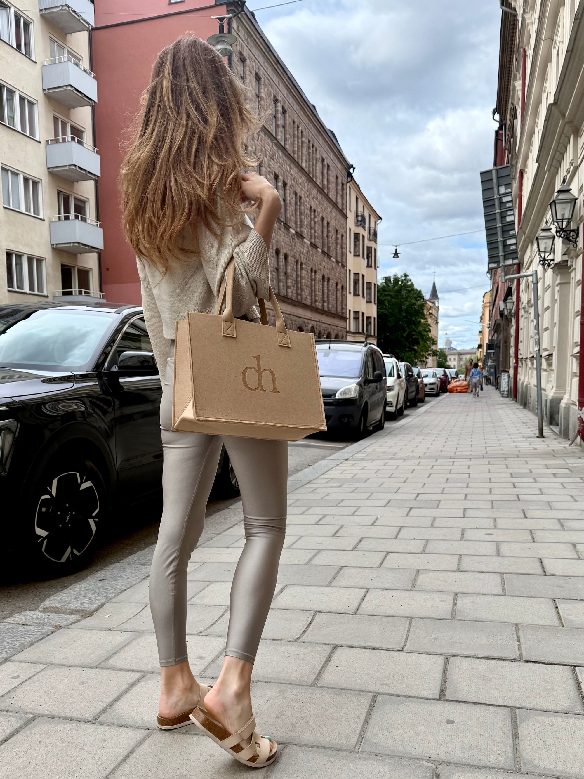 dh TOTE BAG